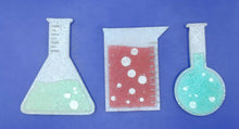 Load image into Gallery viewer, Beaker Silicone Freshie Mold