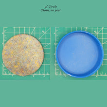 Load image into Gallery viewer, 4" Circle Plain, no post hole - Silicone Freshie Mold