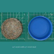 Load image into Gallery viewer, 3.5" Circle Tray - Silicone Freshie Mold