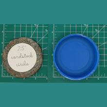 Load image into Gallery viewer, 3.5" Circle Tray - Silicone Freshie Mold