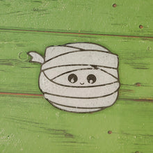 Load image into Gallery viewer, Cute Mummy Head- Silicone Freshie Mold