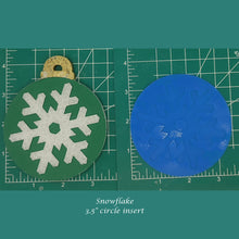 Load image into Gallery viewer, 3.5" Circle Inserts - Christmas - Silicone Freshie Mold