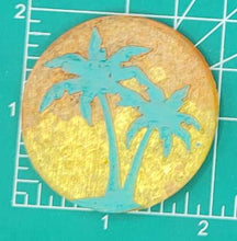 Load image into Gallery viewer, 2" Circle Inserts - Silicone Freshie Mold