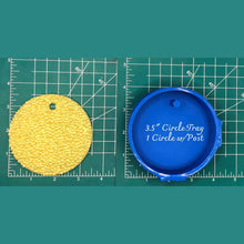 Load image into Gallery viewer, 3.5" Circle Tray - Silicone Freshie Mold