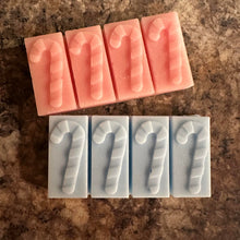 Load image into Gallery viewer, Candy Cane Wax Melt Snap Bar Silicone Mold