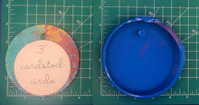 Load image into Gallery viewer, 4" Circle Tray - Silicone Freshie Mold