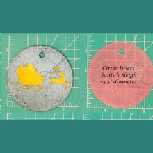 Load image into Gallery viewer, 3.5" Circle Inserts - Christmas - Silicone Freshie Mold