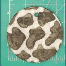Load image into Gallery viewer, 3.5" Circle Inserts - Everything Else - Silicone Freshie Mold