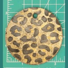 Load image into Gallery viewer, 3.5" Circle Inserts - Everything Else - Silicone Freshie Mold