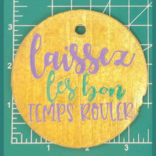 Load image into Gallery viewer, 3.5" Circle Inserts - Holidays and Seasons - Silicone Freshie Mold