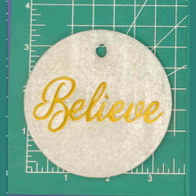 Load image into Gallery viewer, 3.5" Circle Inserts - Christmas - Silicone Freshie Mold