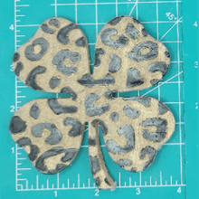 Load image into Gallery viewer, 4 Leaf Clover or Shamrock Inserts - Silicone Freshie Mold