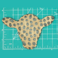 Load image into Gallery viewer, Cow Head Inserts - Silicone Freshie Mold