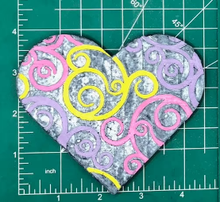 Load image into Gallery viewer, 4" Heart Inserts - Silicone Freshie Molds