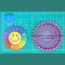Load image into Gallery viewer, 2" Circle Inserts - Silicone Freshie Mold