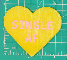 Load image into Gallery viewer, 4" Heart Inserts - Silicone Freshie Molds