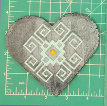 Load image into Gallery viewer, 4" Heart Inserts - Silicone Freshie Molds