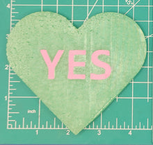 Load image into Gallery viewer, 4" Heart Inserts - Silicone Freshie Molds