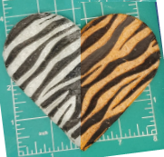 Load image into Gallery viewer, 4" Heart Inserts - Silicone Freshie Molds