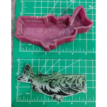Load image into Gallery viewer, Detailed Bass - Silicone Freshie Mold