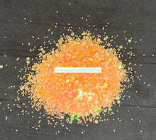 Load image into Gallery viewer, Glowing Personality Glow in the Dark Chunky Mix Glitter