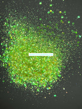 Load image into Gallery viewer, Limeade Chunky Mixed Glitter