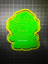 Load image into Gallery viewer, Raccoon Scarecrow Freshie Mold

