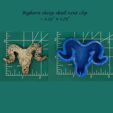 Load image into Gallery viewer, Bighorn Sheep Skull - Flat Front - Silicone Freshie Mold
