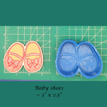 Load image into Gallery viewer, Baby Shoes - Silicone Freshie Mold
