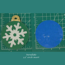 Load image into Gallery viewer, 3.5&quot; Circle Inserts - Christmas - Silicone Freshie Mold
