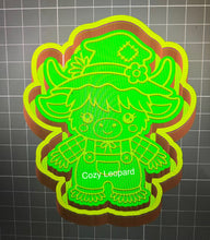 Load image into Gallery viewer, Highland Cow Scarecrow Freshie Mold
