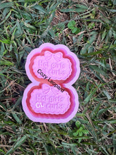 Load image into Gallery viewer, Hot Girls Hit Curbs With Bow Freshie Mold
