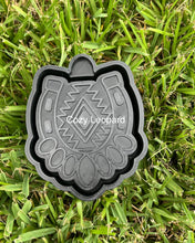Load image into Gallery viewer, Aztec Horse Shoe Freshie Mold
