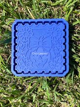 Load image into Gallery viewer, Pumpkin Stamp Freshie Mold
