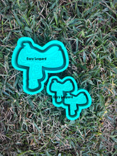 Load image into Gallery viewer, Western Saddle Freshie Mold

